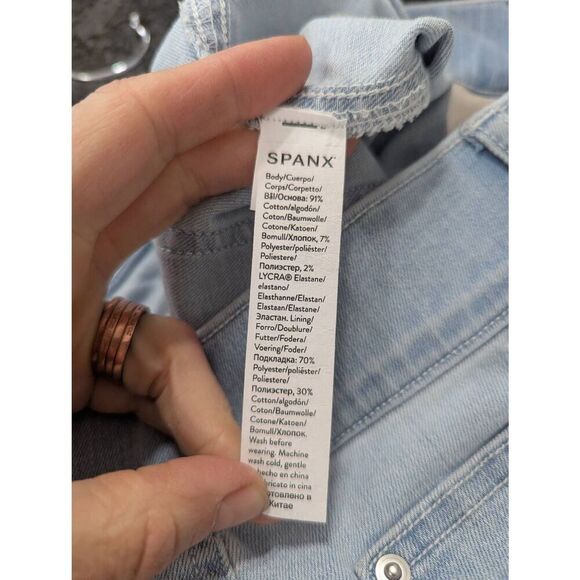 Spanx Pull On Flare Jeans Women's medium kihht‎ wash denim elastic smooth waist - Picture 6 of 6